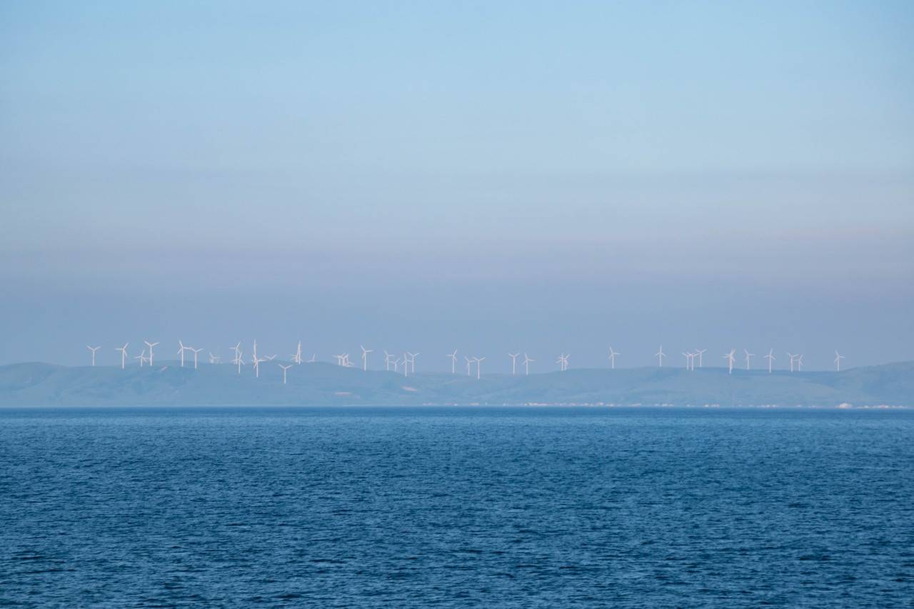 宗谷岬ウインドファームの風車群