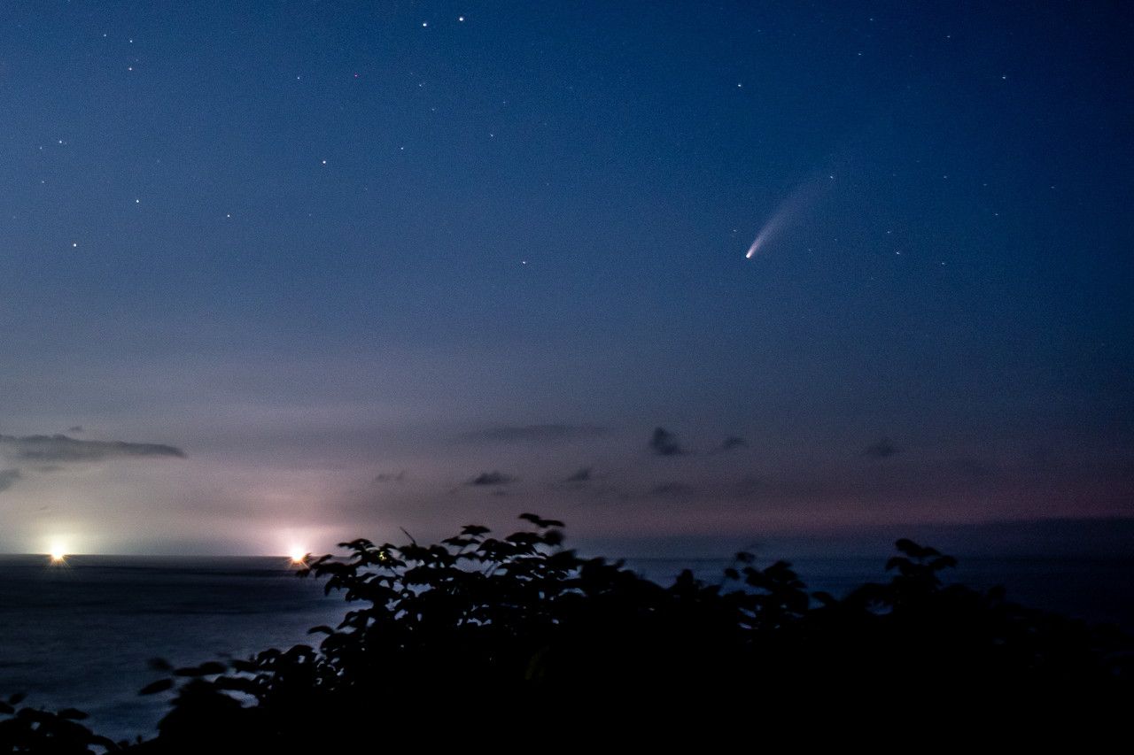 ネオワイズ彗星2020年7月15日小樽オタモイ海岸